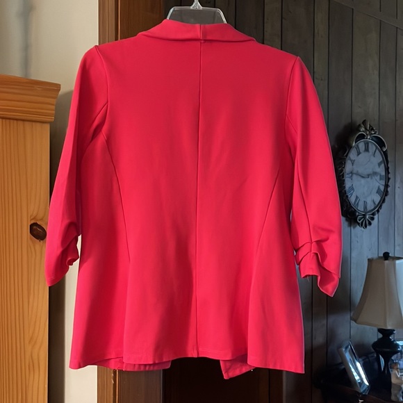 Alter’d State Hot Pink Blazer Jacket. Like new. Size Medium - Picture 4 of 5